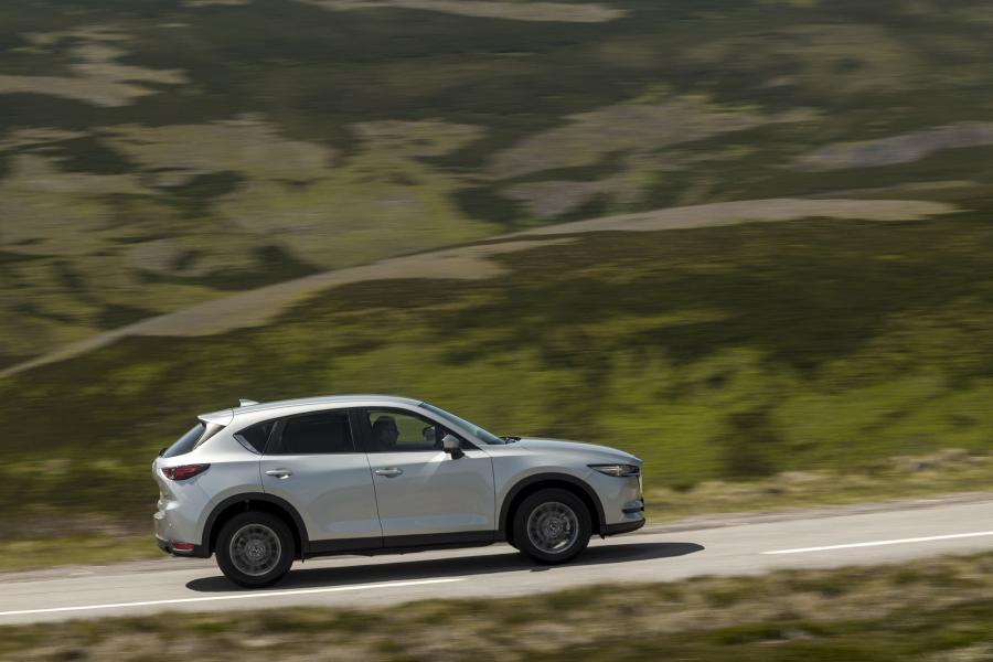  Mazda CX-5 2017 года  (UK) (фото 43 из 74)